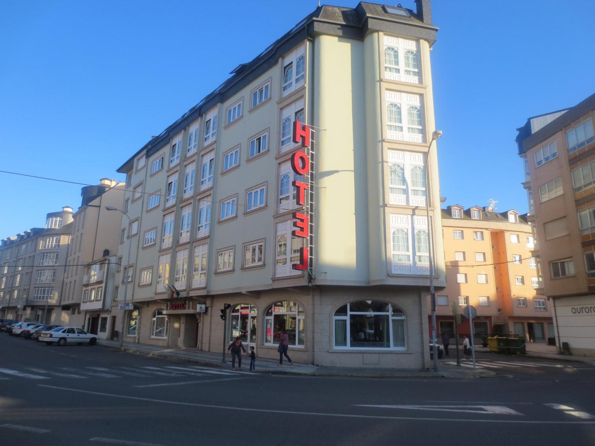Hospedium Hotel La Marina Costa Da Morte 西宜 外观 照片