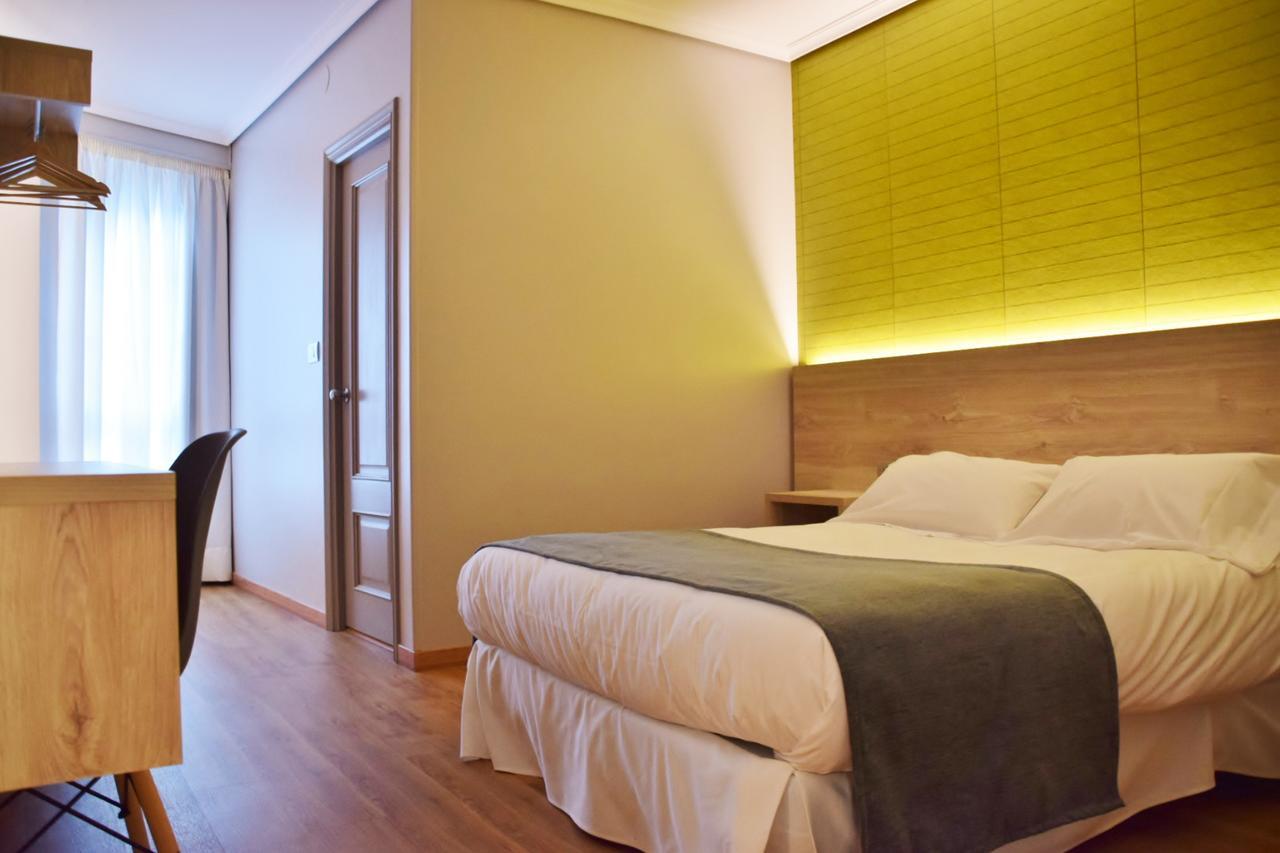 Hospedium Hotel La Marina Costa Da Morte 西宜 外观 照片