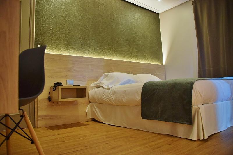 Hospedium Hotel La Marina Costa Da Morte 西宜 外观 照片