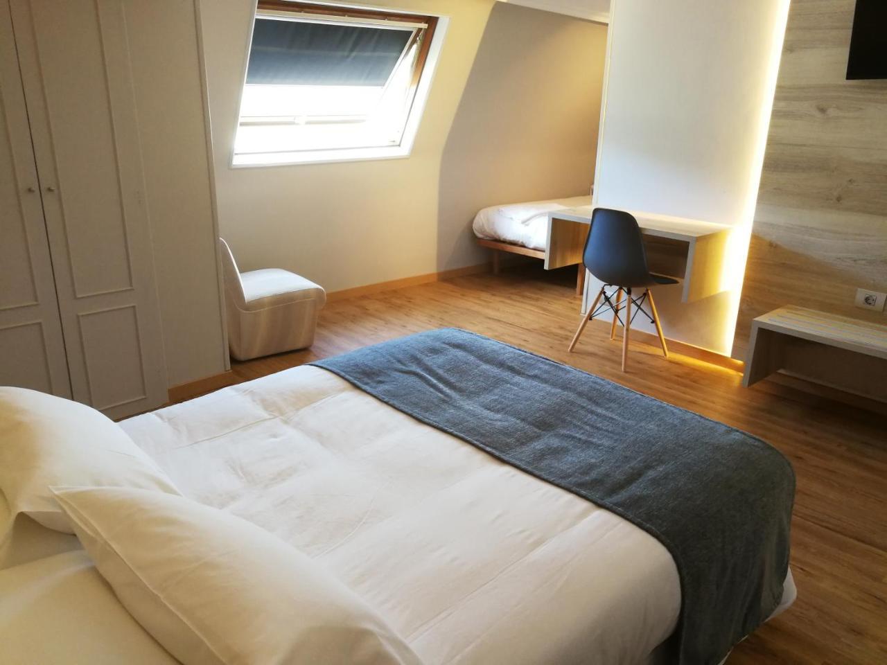 Hospedium Hotel La Marina Costa Da Morte 西宜 外观 照片