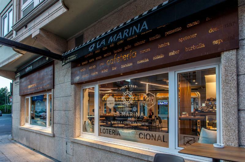 Hospedium Hotel La Marina Costa Da Morte 西宜 外观 照片
